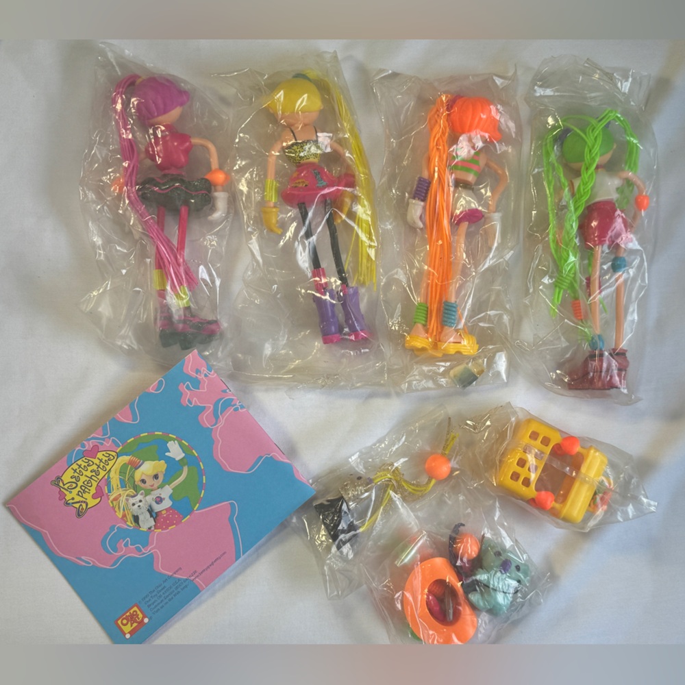 4 Betty Spaghetti Doll Around The World Travel Set NY Hollywood Australia QVC ED - Picture 3 of 14